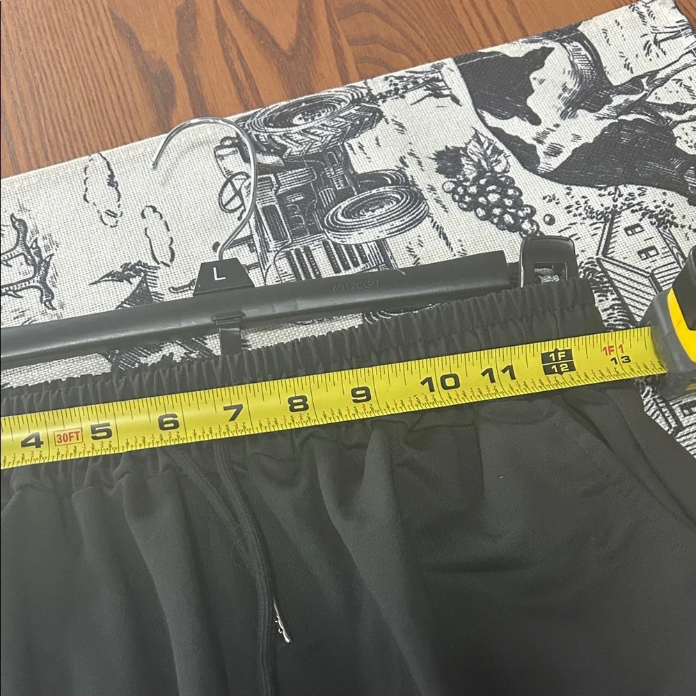 Unbranded (Loewe) 2-piece Black Monogrammed Lounge Set - Size Small - Picture 9 of 11